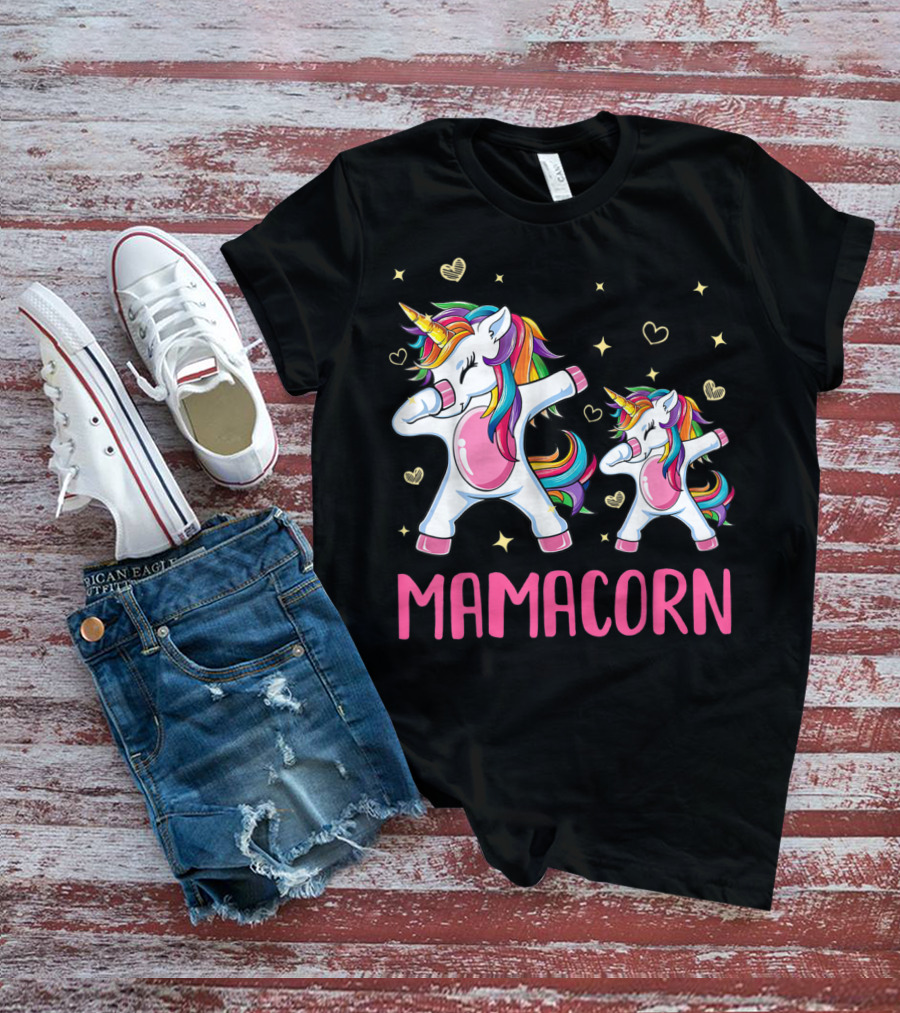 Colorful Dabbing Unicorns Mamacorn With Rainbow Hair And Hearts T-Shirt