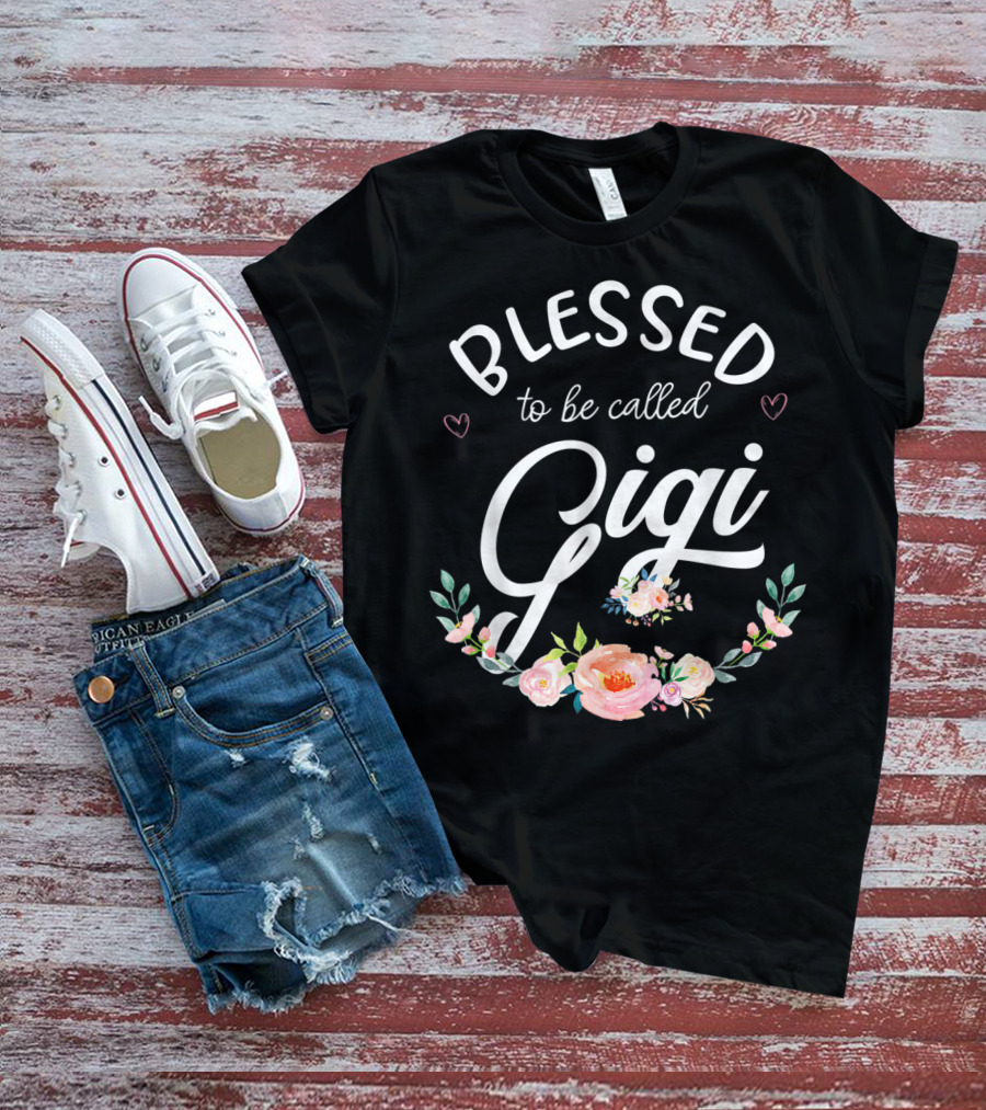 Blessed To Be Called Gigi Floral Grandma T-Shirt