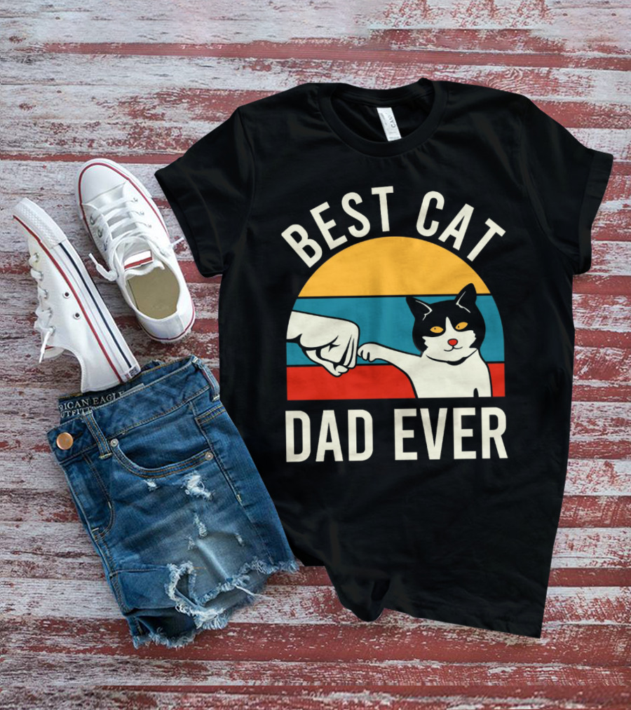 Best Cat Dad Ever Vintage Retro Cat Fist Bump Sunburst T-Shirt