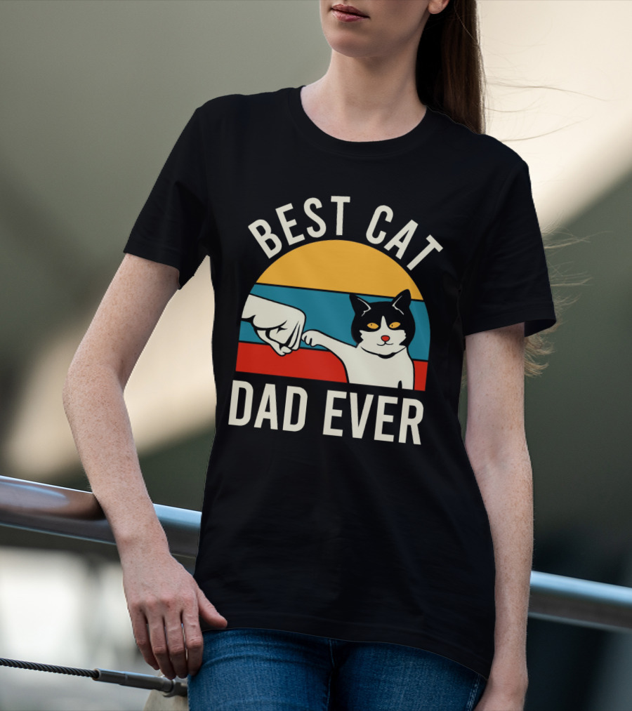 Best Cat Dad Ever Vintage Retro Cat Fist Bump Sunburst T-Shirt