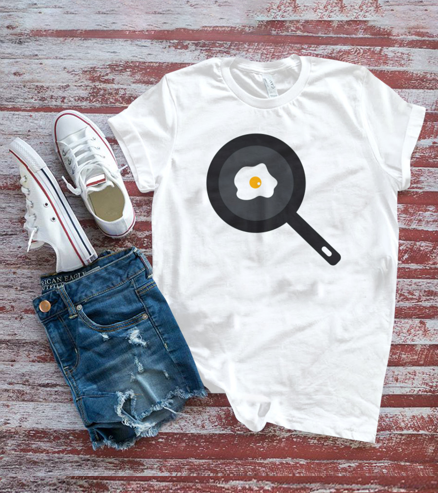 Pan With Fried Egg Cooking T-Shirt