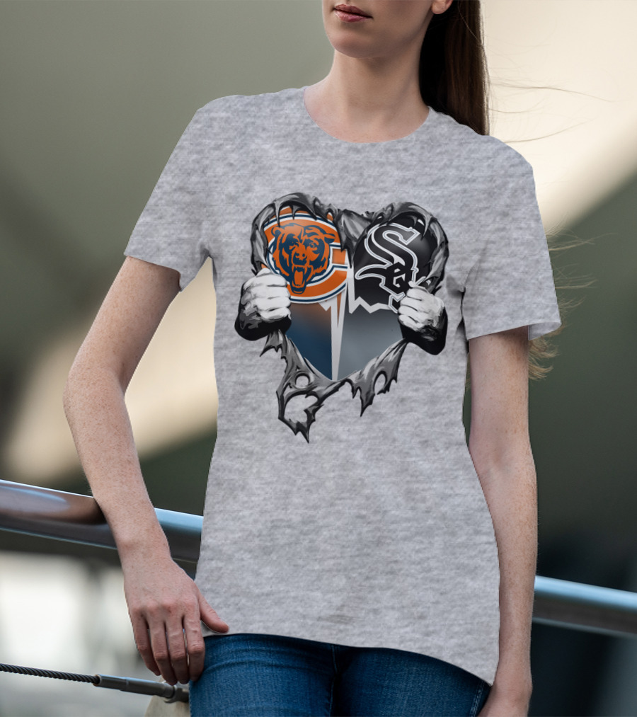 Chicago Bears And Chicago White Sox Heart Logo Xatt009 T-Shirt