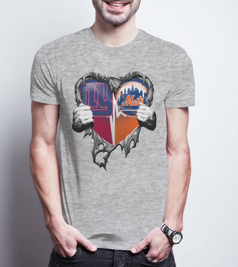 New York Giants Mets Heart Rip T-Shirt
