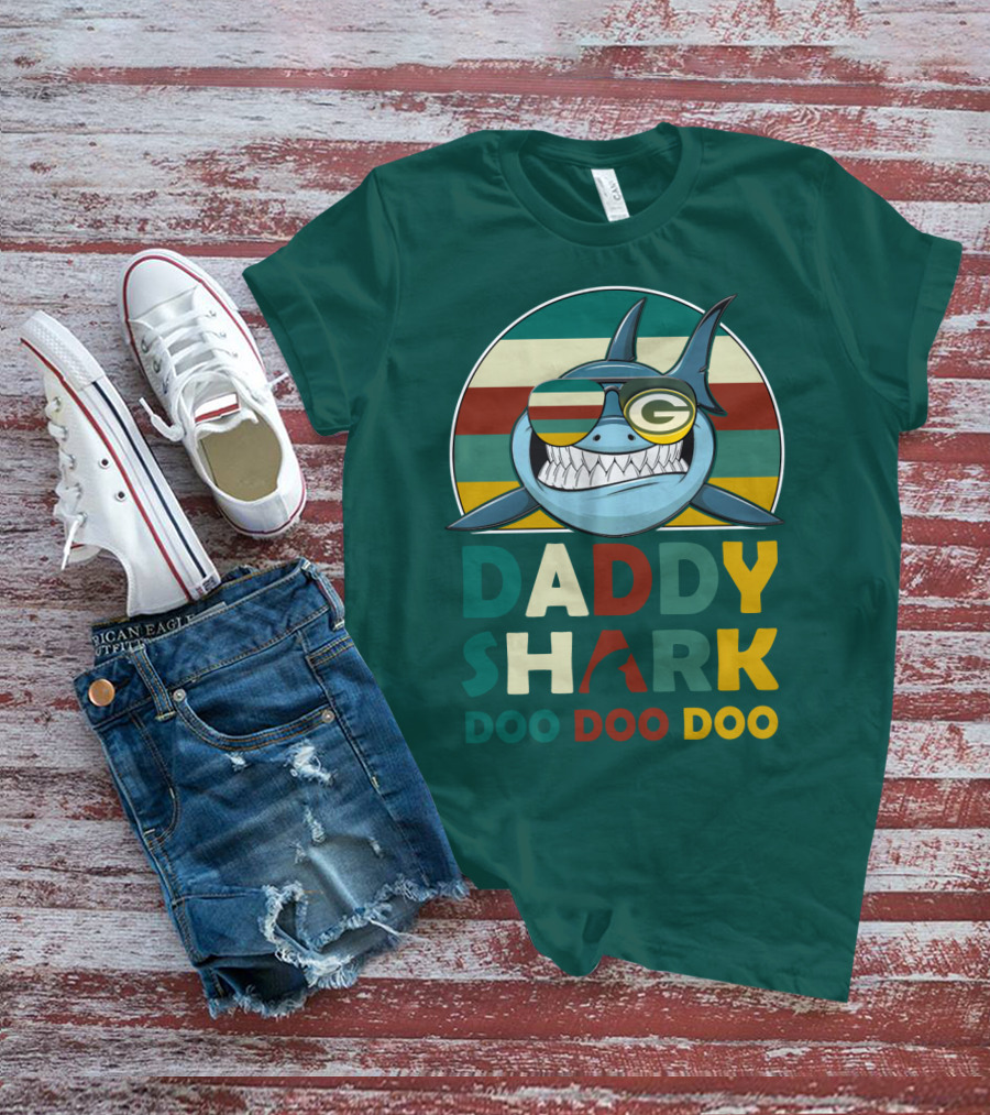 Daddy Shark Green Bay Packers Doo Doo Doo T-Shirt