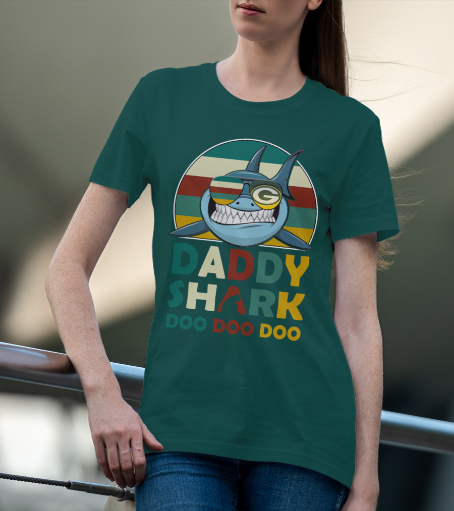 Daddy Shark Green Bay Packers Doo Doo Doo T-Shirt