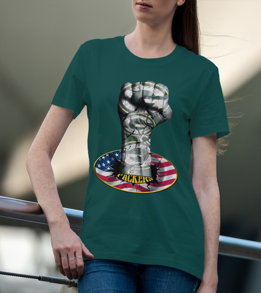 Fist With Green Bay Packers Logo On Cracked American Flag T-Shirt