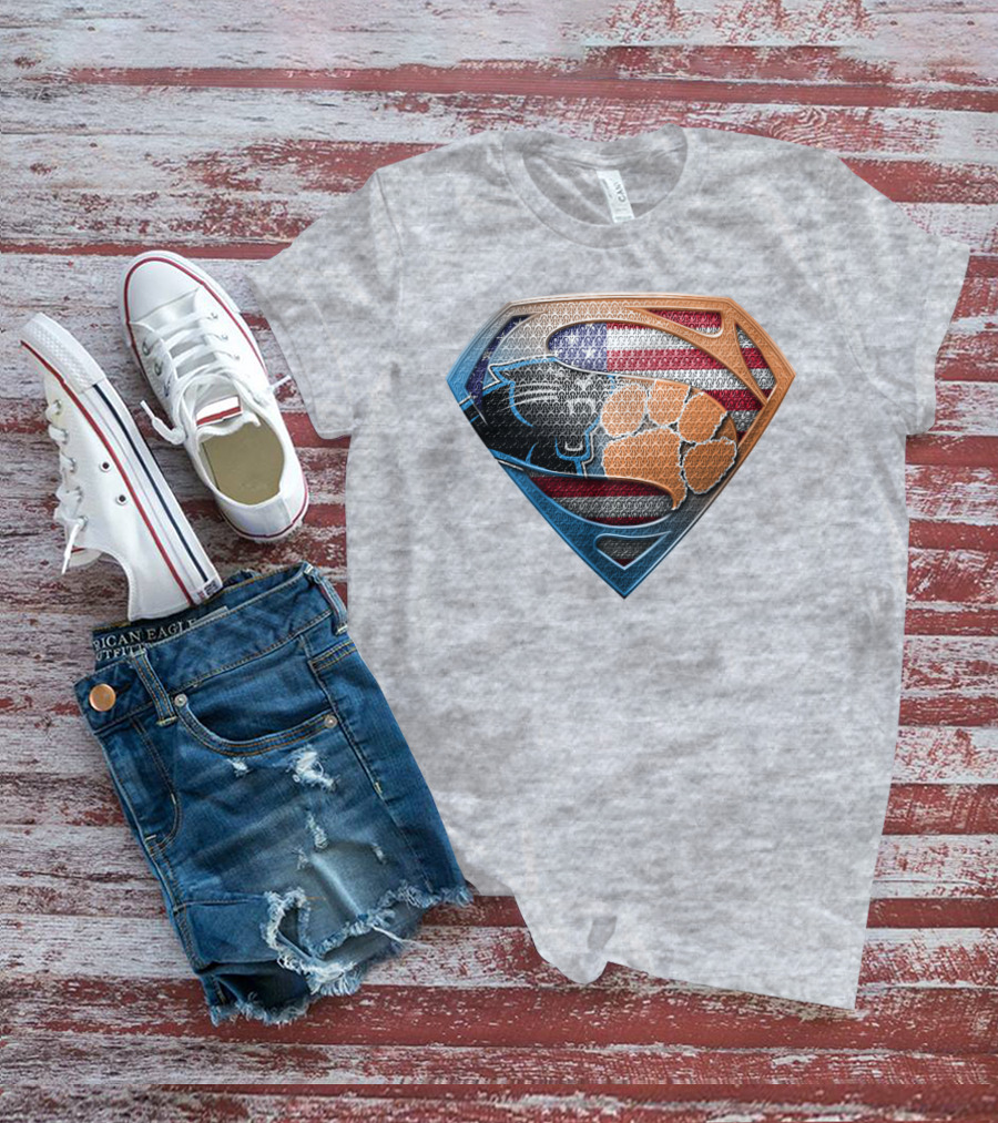 Super American Panther Claw Shield T-Shirt