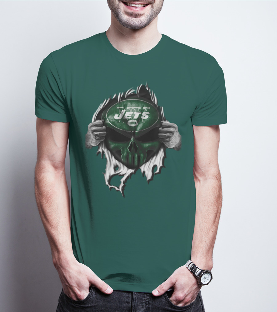 New York Jets Skull Ripping Football Helmet T-Shirt
