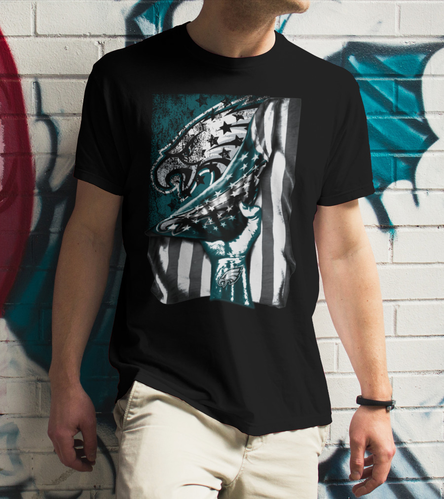 Philadelphia Eagles American Flag Hand Holding T-Shirt