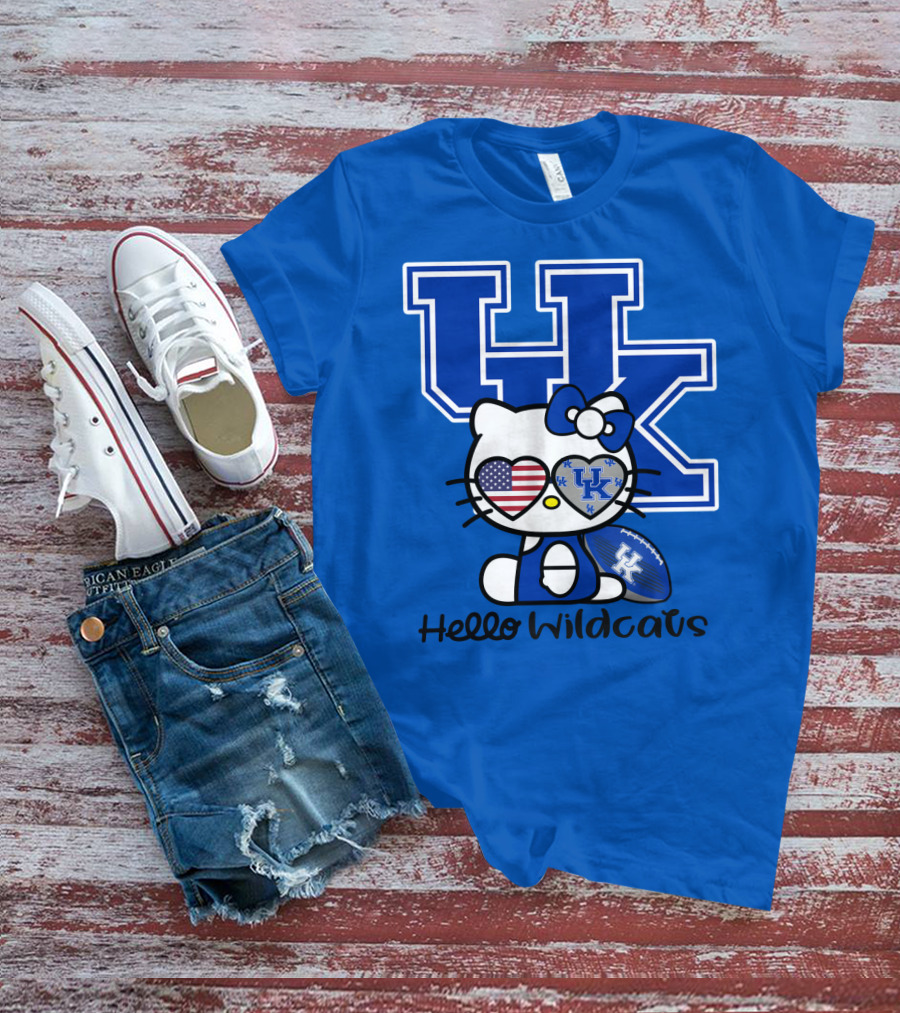 Hello Wildcats Uk Logo Hello Kitty With American Heart And Football T-Shirt
