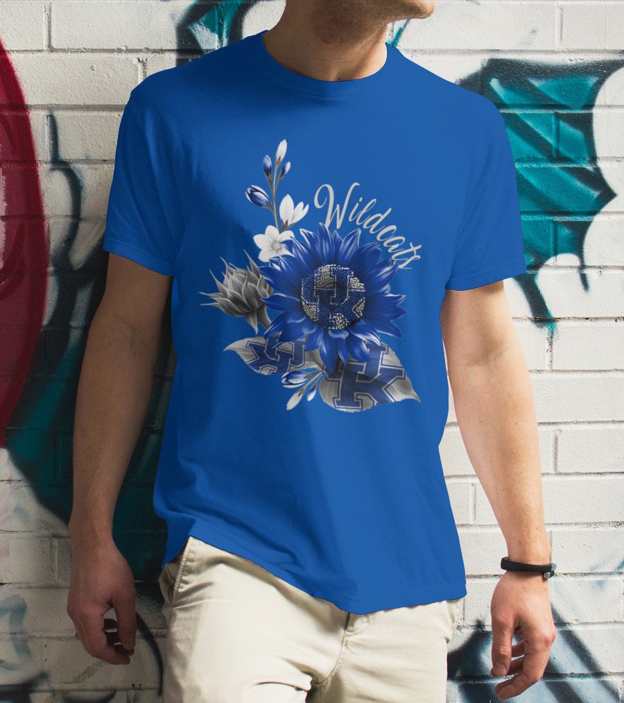 Wildcats Kentucky Blue Flowers K T-Shirt