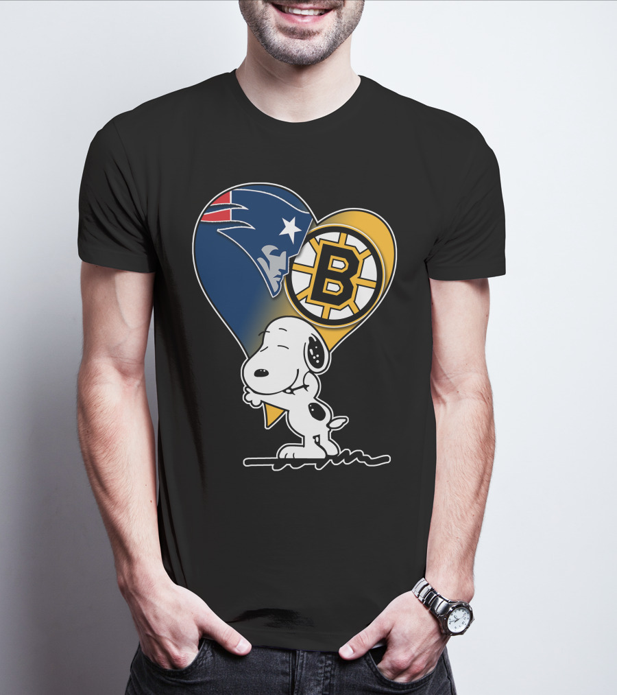 Patriots Bruins Snoopy Heart Hug T-Shirt