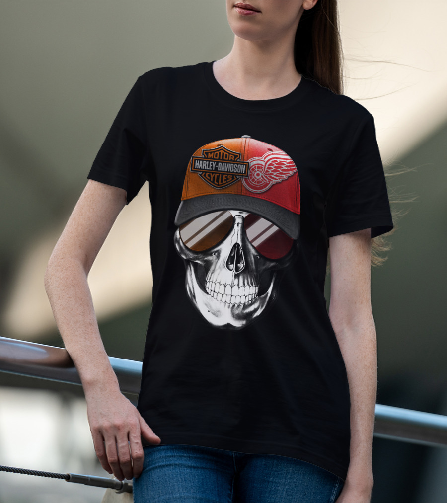 Harley Davidson Motor Cycles Red Wings Skull Cap T-Shirt
