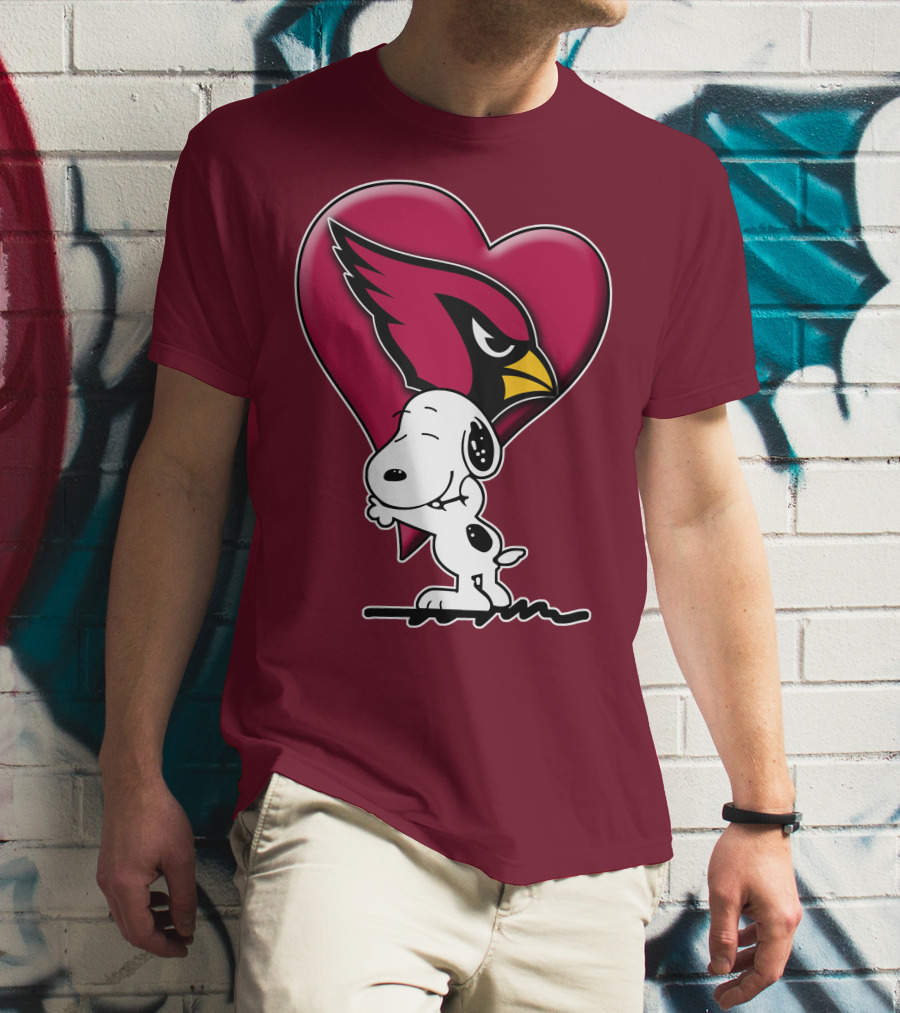 Snoopy Hugging Heart Arizona Cardinals T-Shirt
