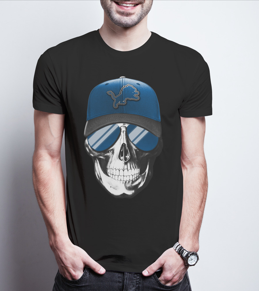DETROIT LIONS Skull With Blue Cap And Sunglasses T-Shirt