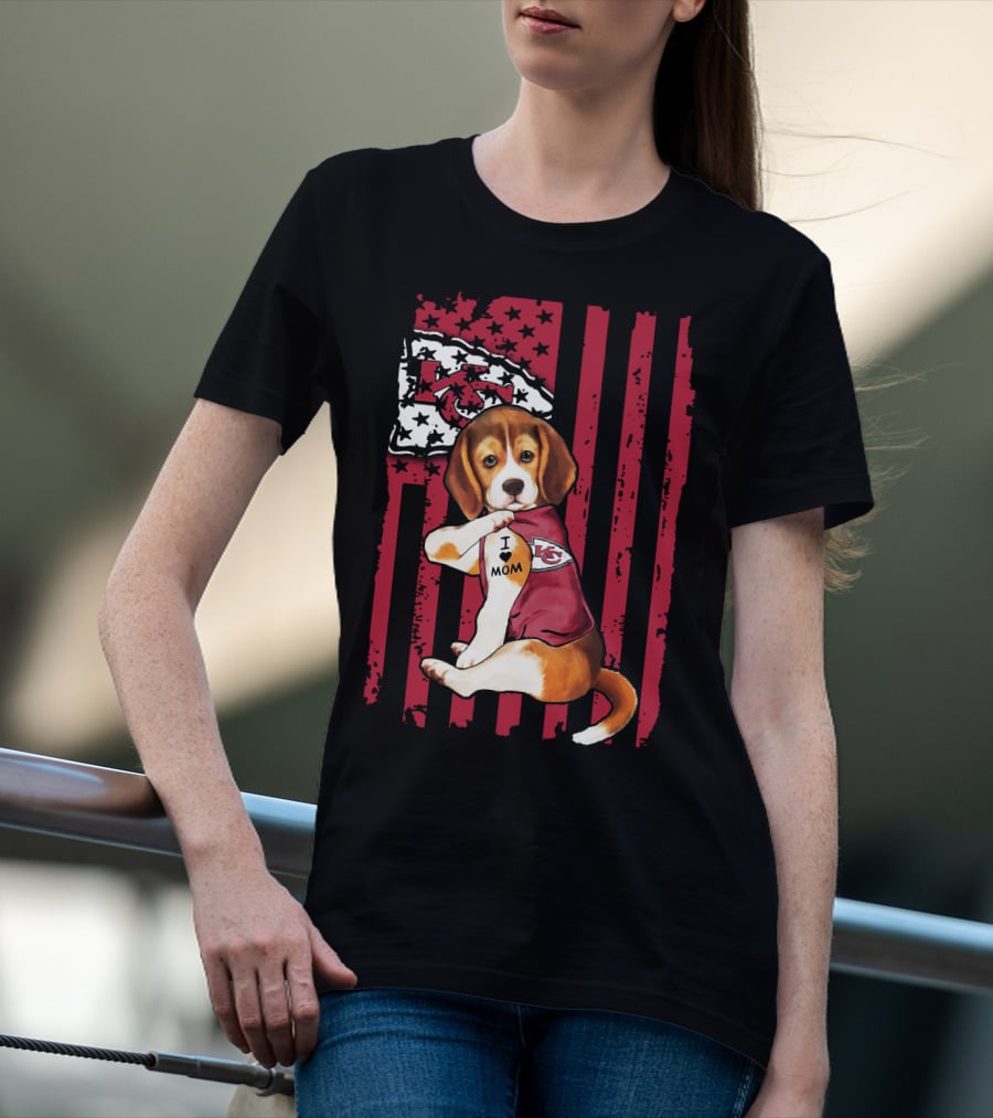 Beagle I Love Mom Kansas City Chiefs USA Flag T-Shirt