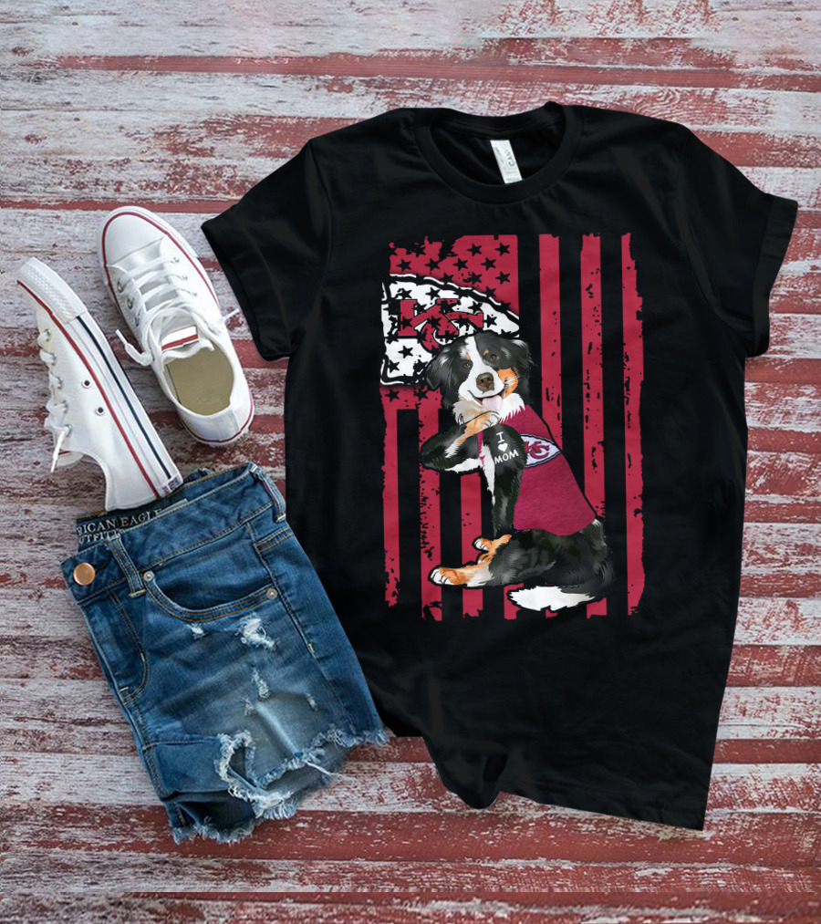 Border Collie I Mom Kansas City Chiefs Fan Flag T-Shirt