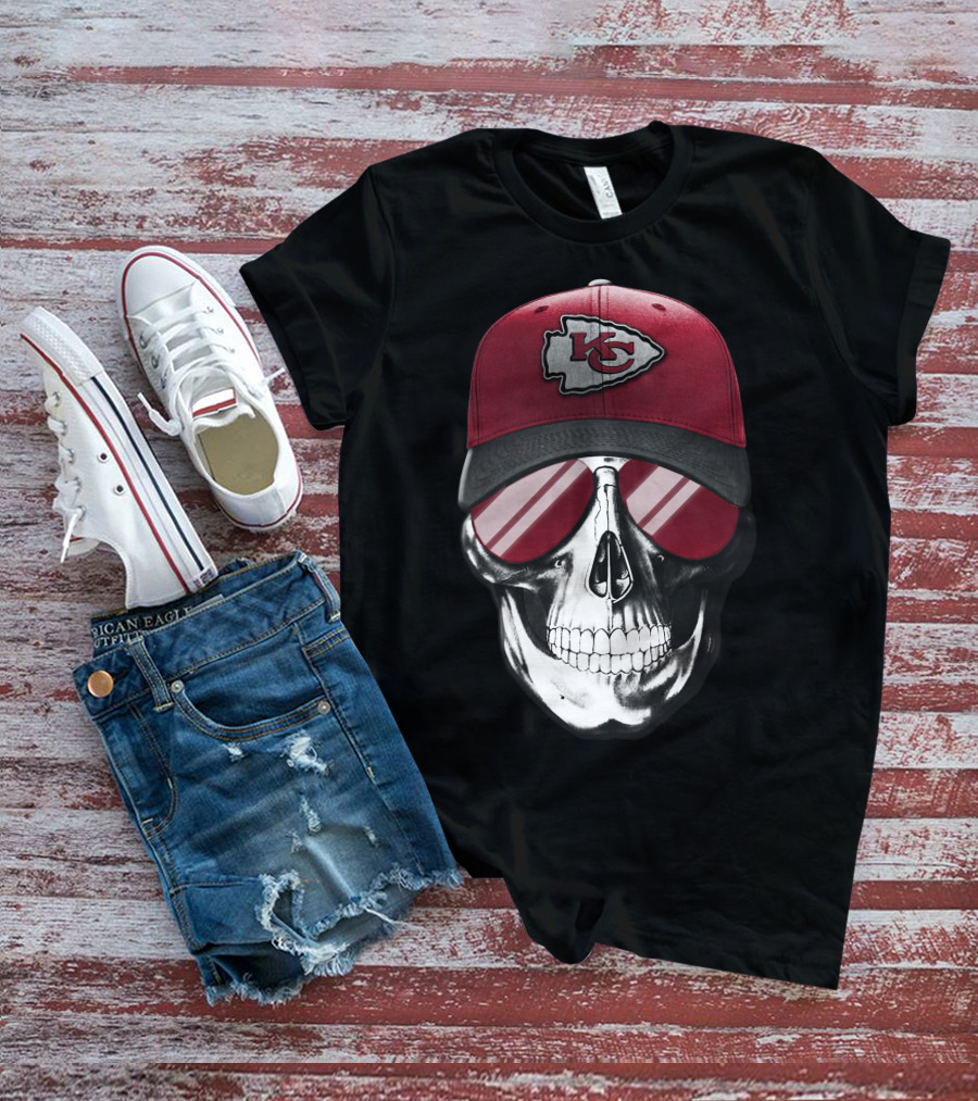 Skull With Kansas City Chiefs Hat And Sunglasses T-Shirt
