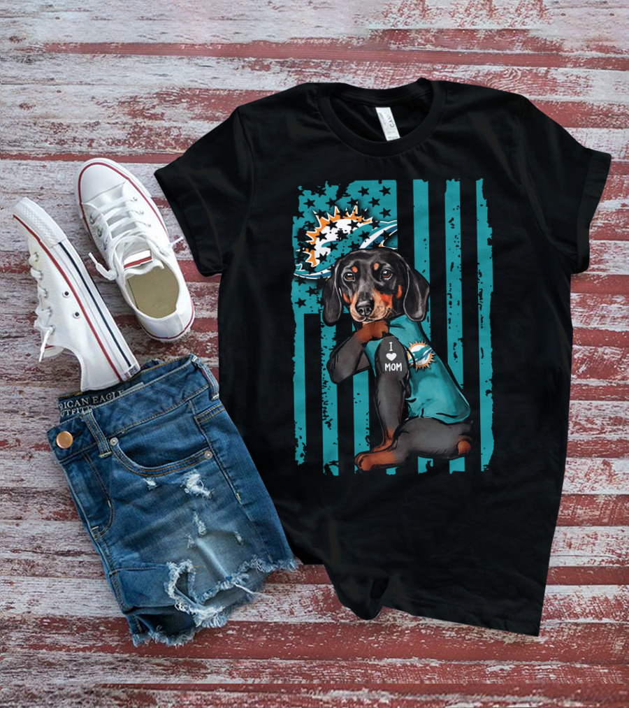 Dachshund I Love Mom Miami Dolphins Football Fan T-Shirt