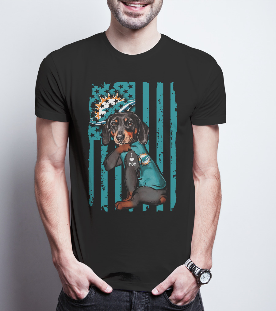 Dachshund I Love Mom Miami Dolphins Football Fan T-Shirt