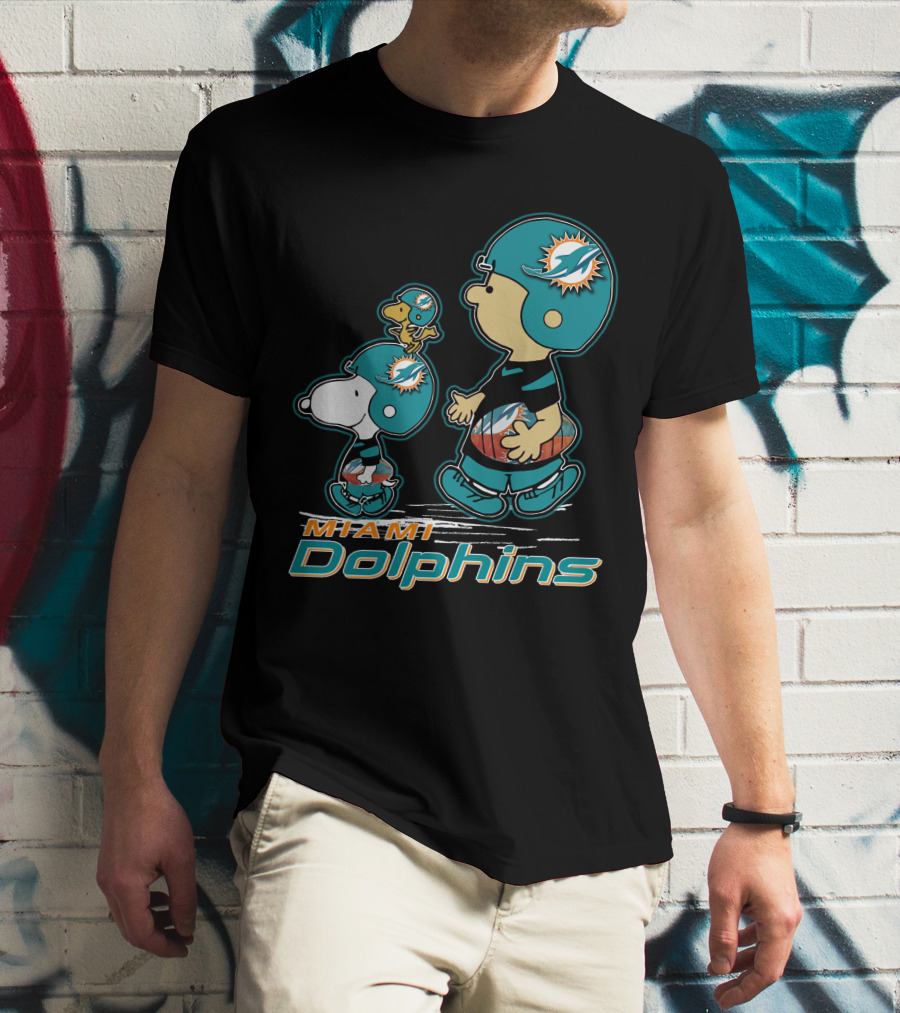 Snpfootball Miami Dolphins Peanuts Characters T-Shirt