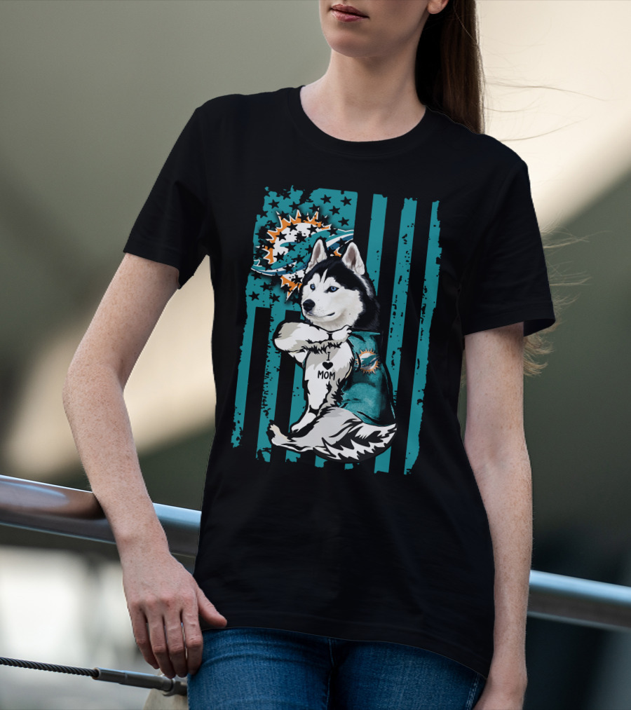 Siberian Husky Miami Dolphins Heart Mom Football Fan Flag T-Shirt