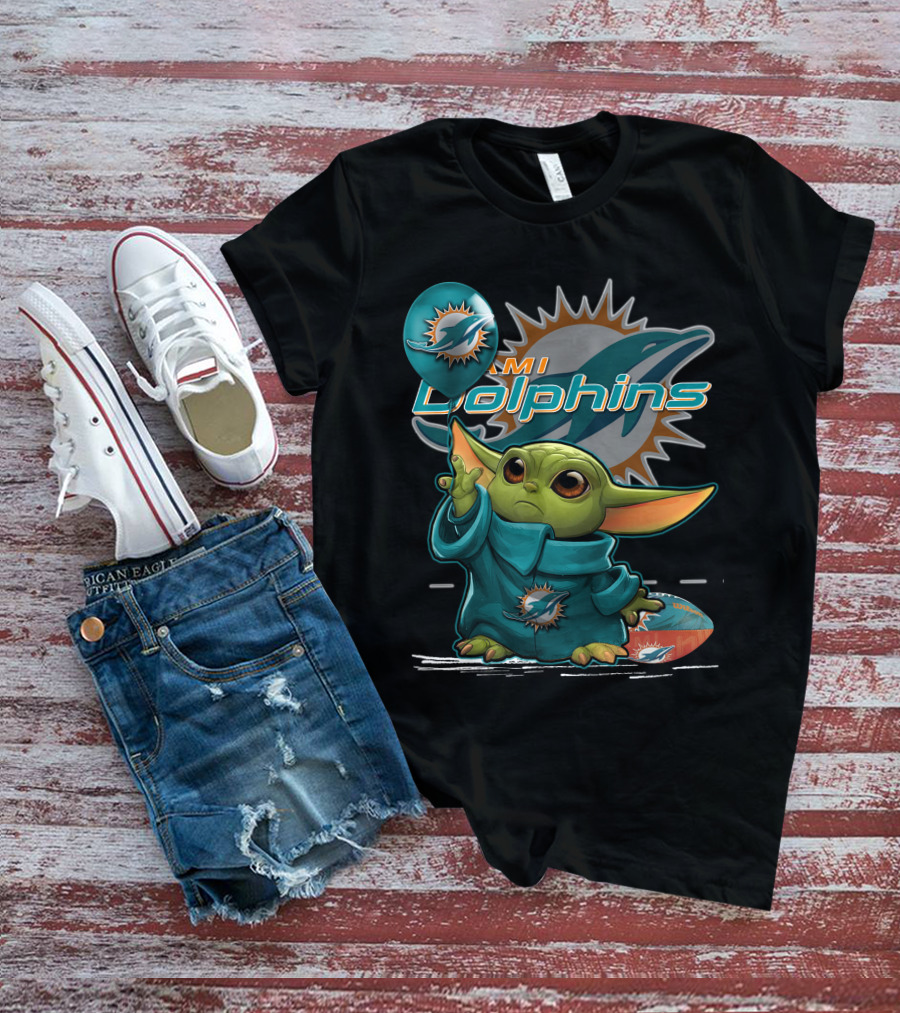 Yoda Holding Miami Dolphins Football And Balloon T-Shirt