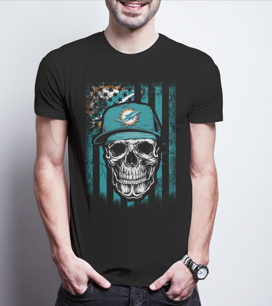 Miami Dolphins Skull Hat Fan T-Shirt