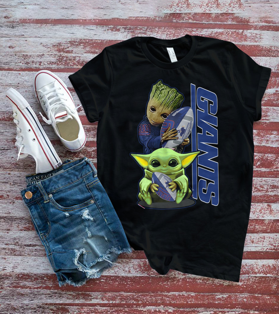 Grzd New York Giants Baby Groot And Grogu Football T-Shirt