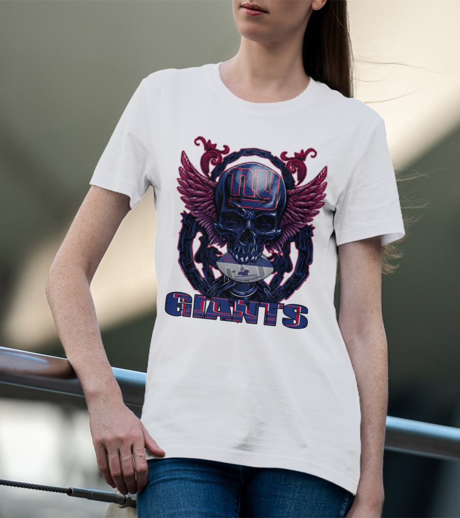 Skullfb New York Giants Winged Skull Design With Football Helmet And Chains T-Shirt