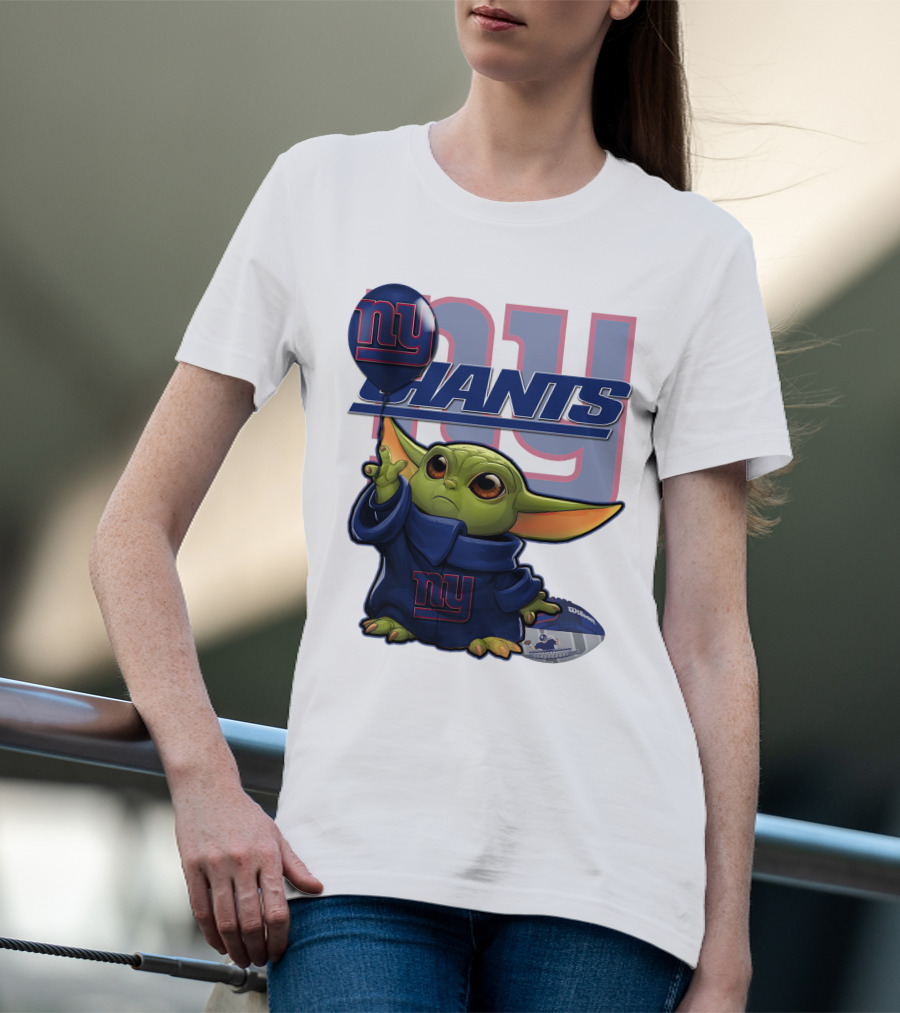Yoda Giants Football Balloon Power Play T-Shirt