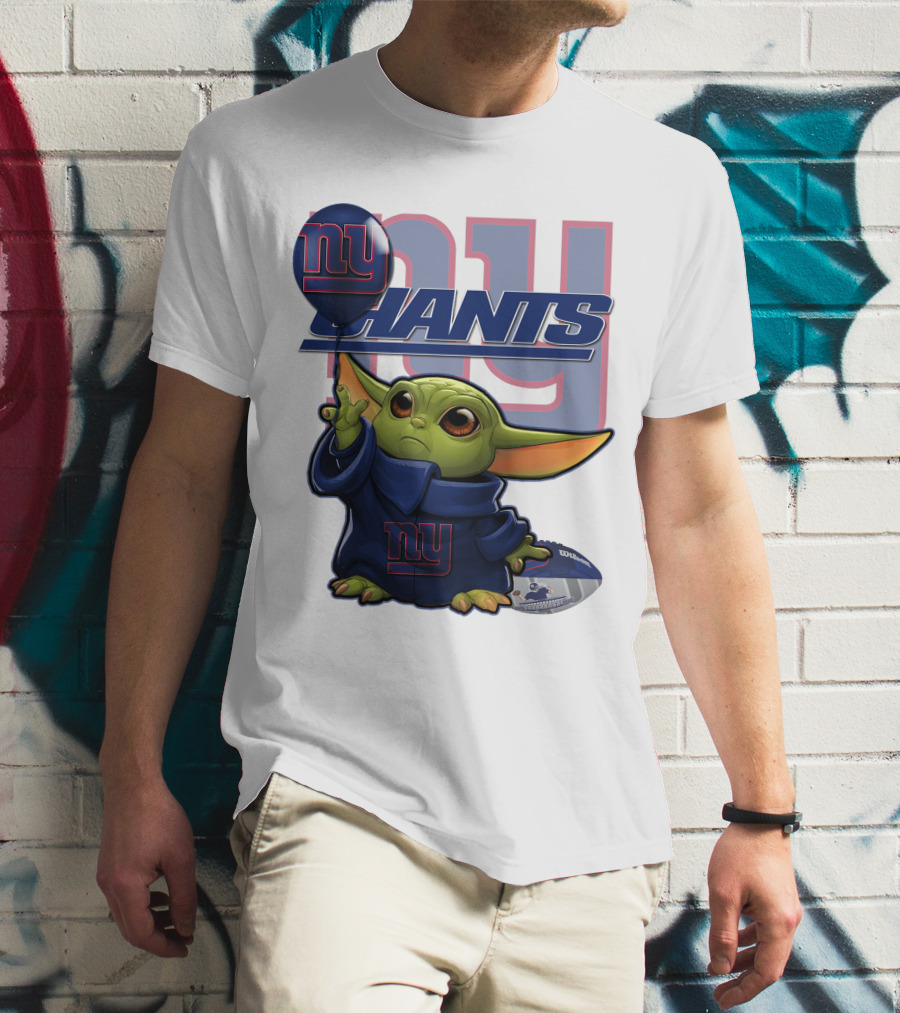 Yoda Giants Football Balloon Power Play T-Shirt