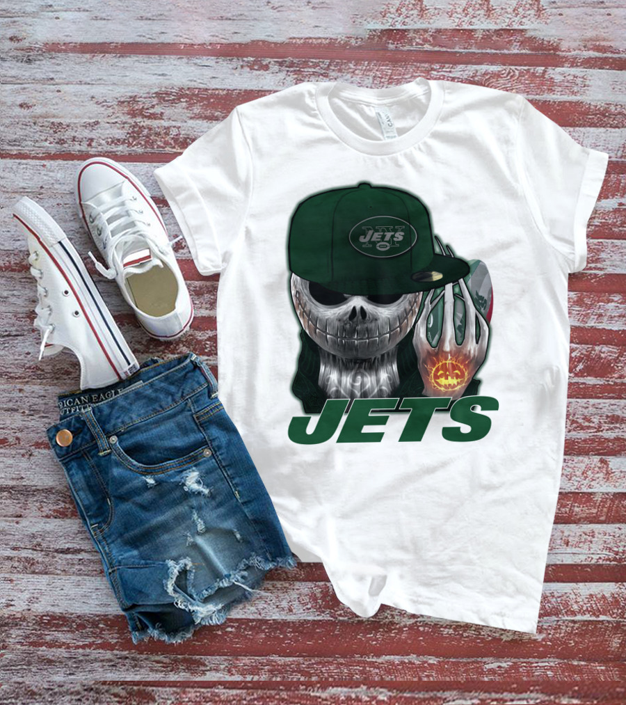 Jets Jackskull Halloween Football Fanatic T-Shirt