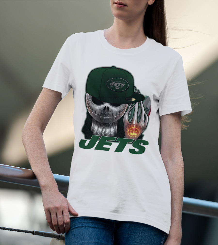 Jets Jackskull Halloween Football Fanatic T-Shirt