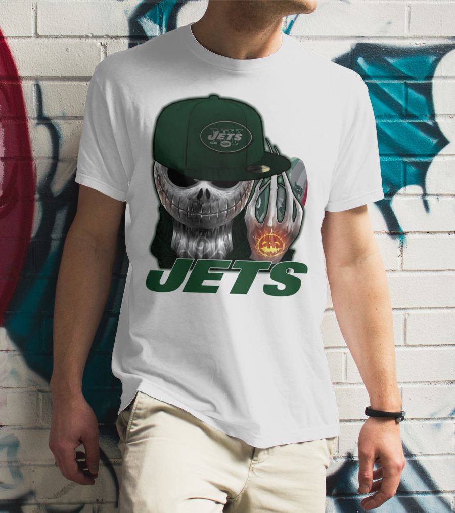 Jets Jackskull Halloween Football Fanatic T-Shirt