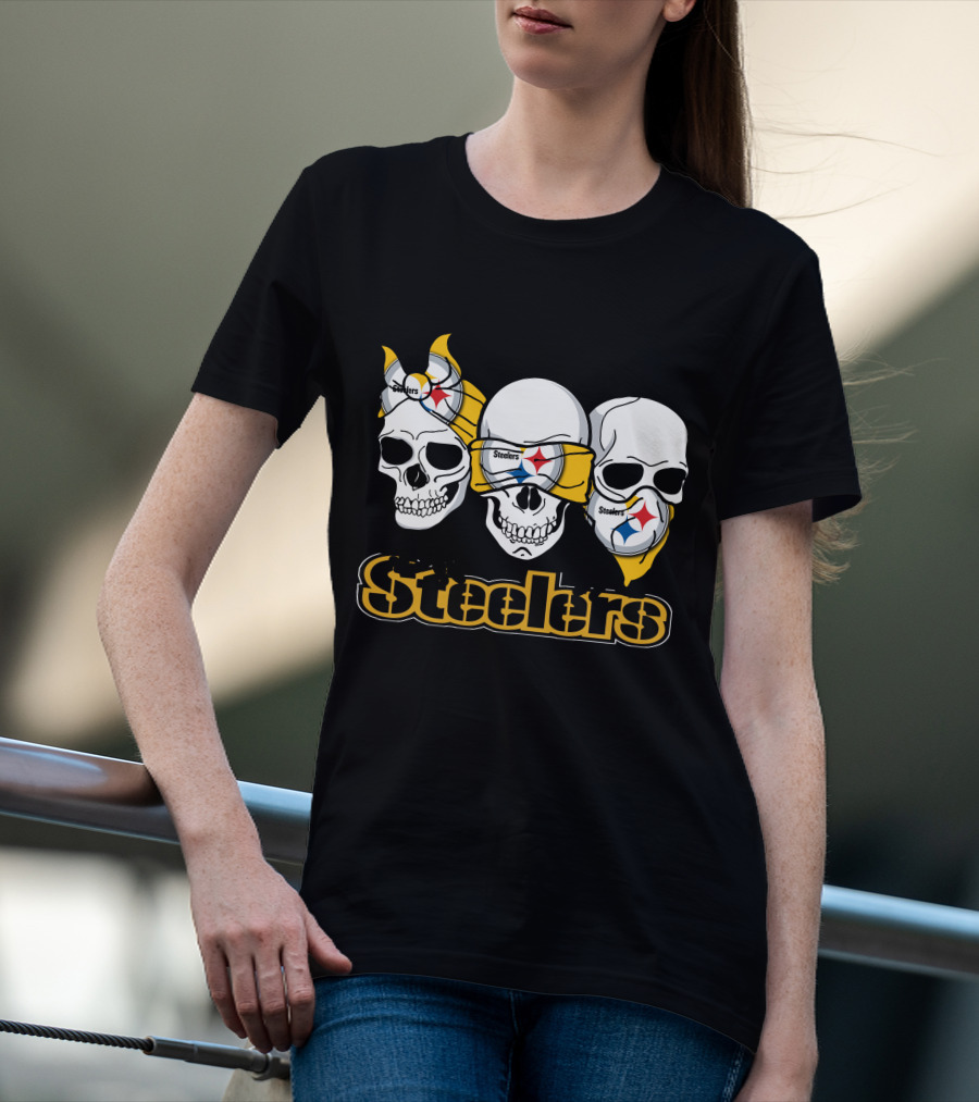 Steelers Skull Trio With Team Logo Bandanas T-Shirt