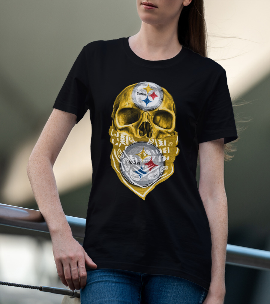 Skull V5 Steelers Bandana Logo Football Fan Gear T-Shirt
