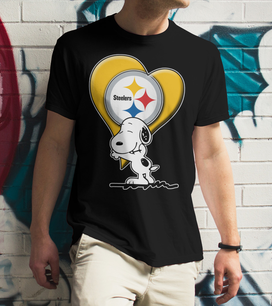 Snoopy Hugging Heart Steelers Logo Pittsburgh Steelers Fan Gear T-Shirt