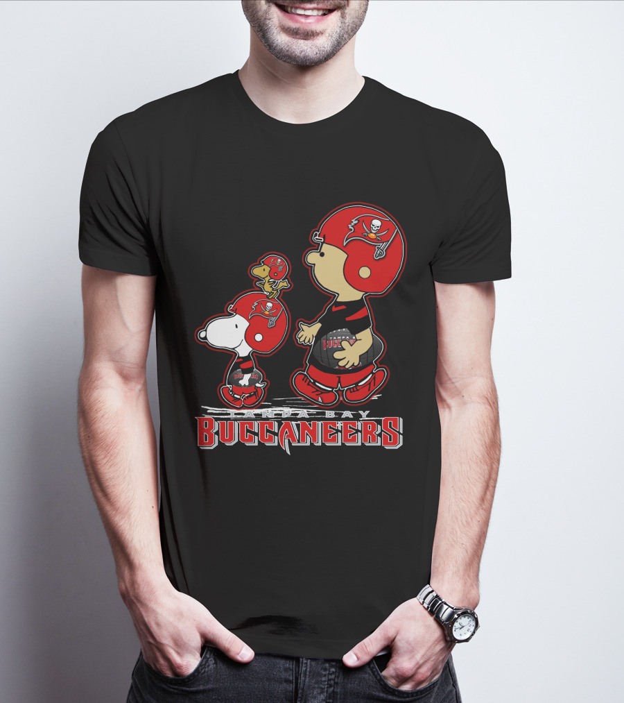 Tampa Bay Buccaneers Snpfootball Peanuts Characters T-Shirt