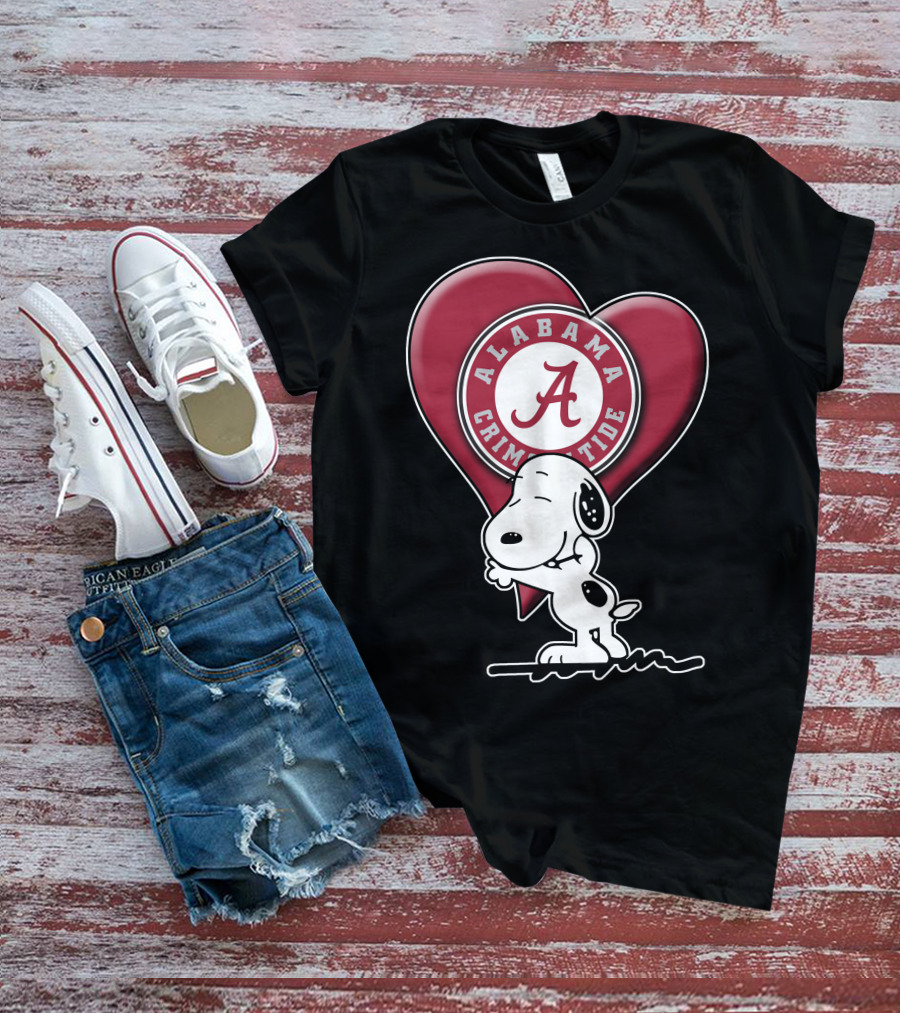 Snoopy Hugging Alabama Crimson Tide Heart T-Shirt