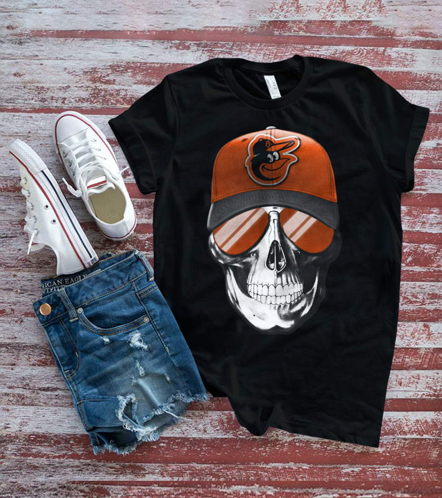 Skull V7 Baltimore Orioles Cap And Sunglasses T-Shirt