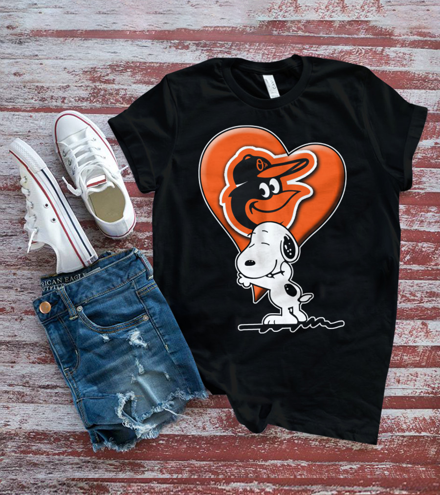 Snoopy Hugging Heart With Baltimore Orioles Bird T-Shirt
