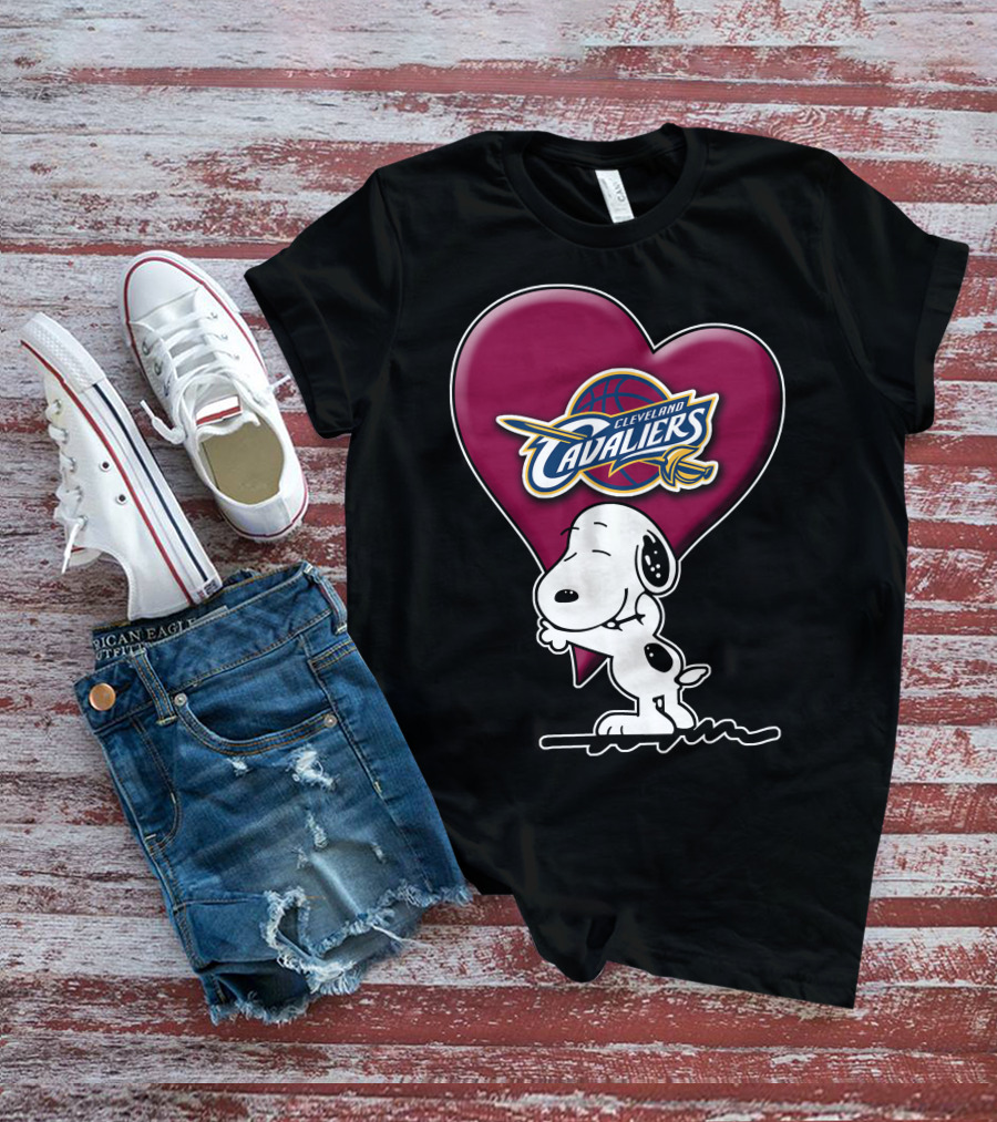 Snp V1 Cleveland Cavaliers Heart Basketball Snoopy Hugging T-Shirt