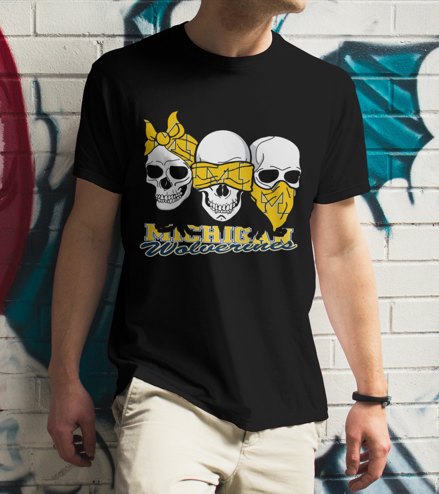 Michigan Wolverines 3 Skulls Bandana T-Shirt