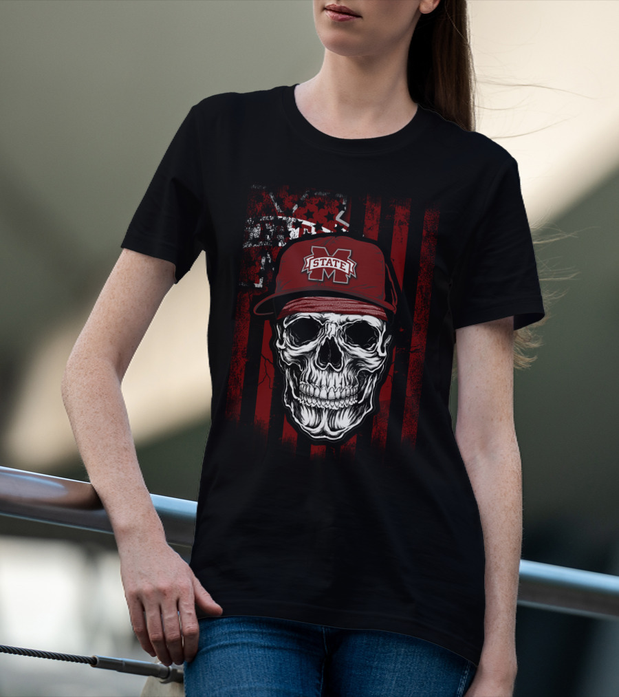 Mississippi State Bulldogs Skull With Cap T-Shirt