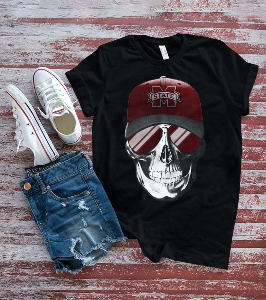 Mississippi State Bulldogs Skull With Hat And Sunglasses T-Shirt