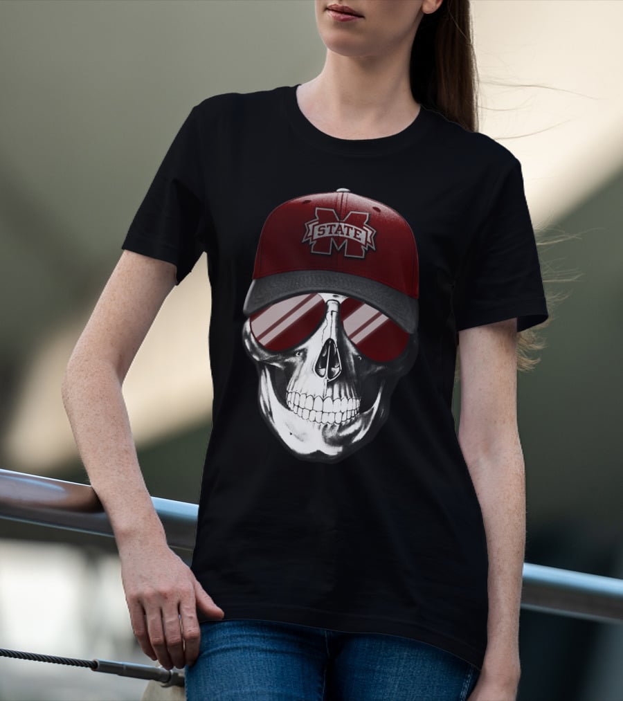 Mississippi State Bulldogs Skull With Hat And Sunglasses T-Shirt