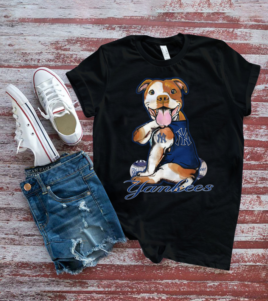 Pittbull Yankees Dog With New York Yankees Baseball Elements T-Shirt