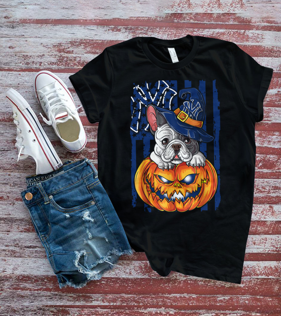 Hlw Bulldog New York Yankees Pumpkin Halloween Magic Hat T-Shirt