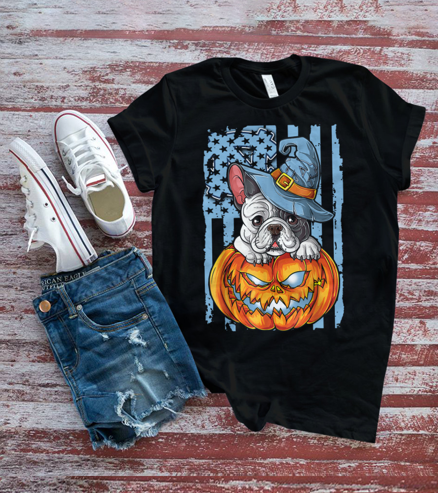 Bulldog With Witch Hat On Jack-o'-Lantern North Carolina Tar Heels Halloween T-Shirt